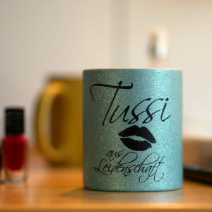 Tussi_LG_1200
